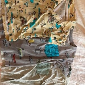 Coco moon 2T tops